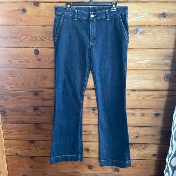 LACOSTE Designer Flare Leg Dark Denim Jeans Size 44/10 - Picture 1 of 11